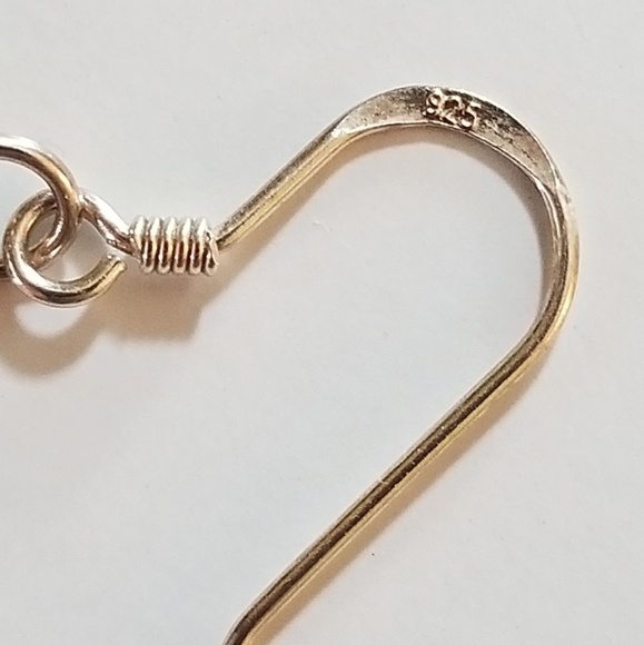 New Sterling Silver Circle w Heart Earrings - Picture 3 of 3